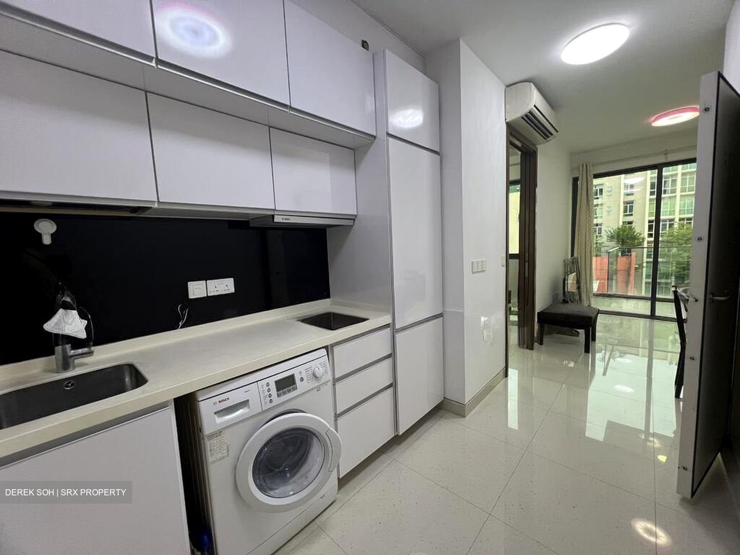 Centra Suites (D14), Apartment #502637921